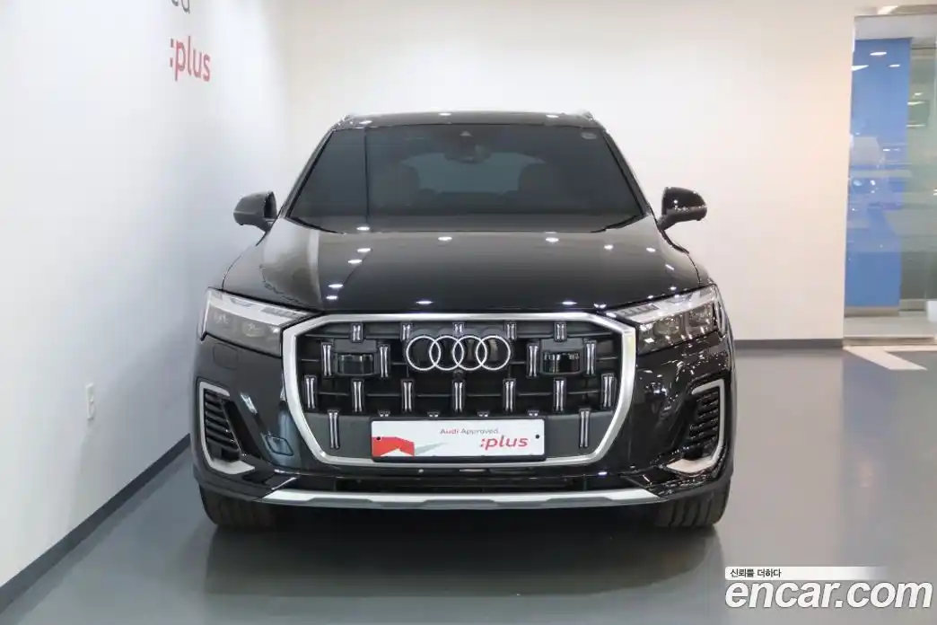 Audi Q7 2024 3.0 гидро в Москве № 1691333, фото 3
