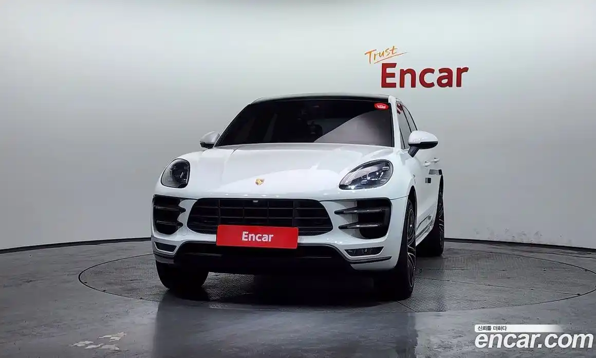 Porsche Macan 2016 3.6 гидро в Москве № 1691763, фото 3