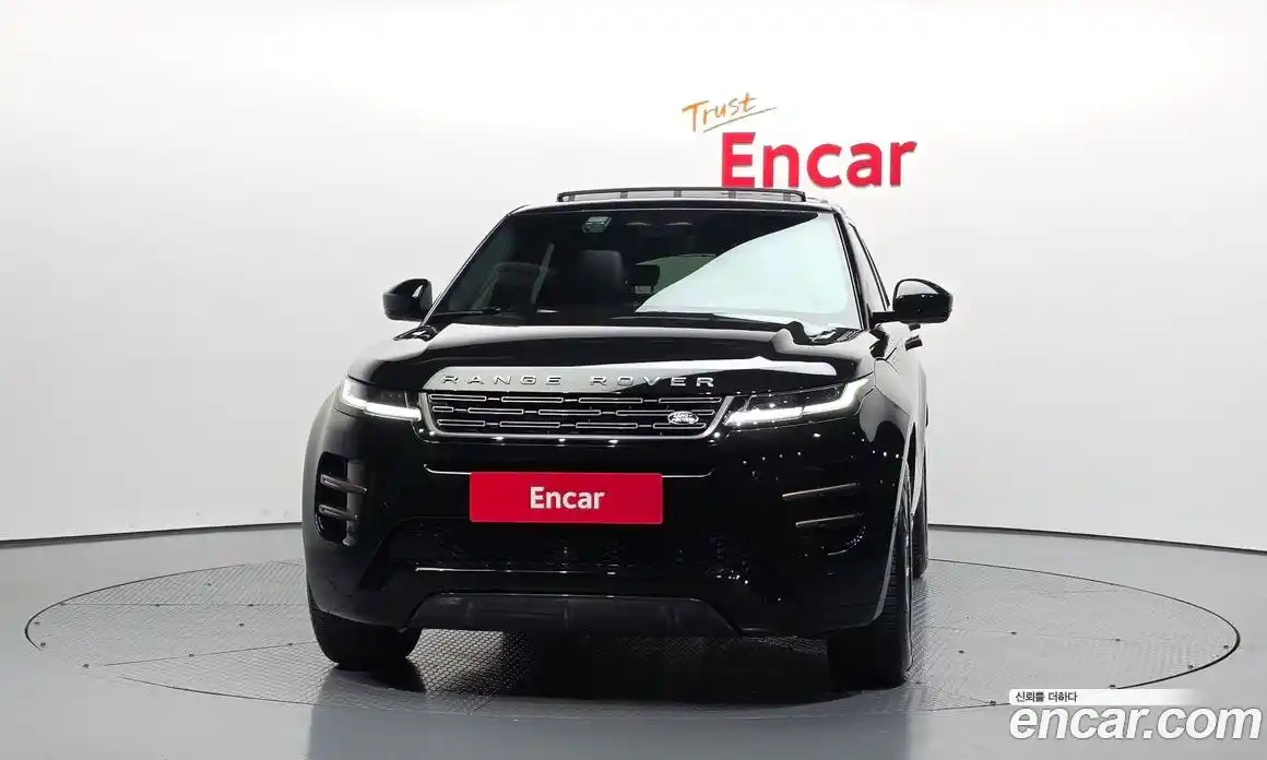 Land Rover Range-Rover Evoque 2025 2.0 гидро в Москве № 1691867, фото 3
