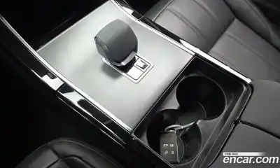 Land Rover Range-Rover Evoque 2025 2.0 гидро в Москве № 1691867, миниатюра 9
