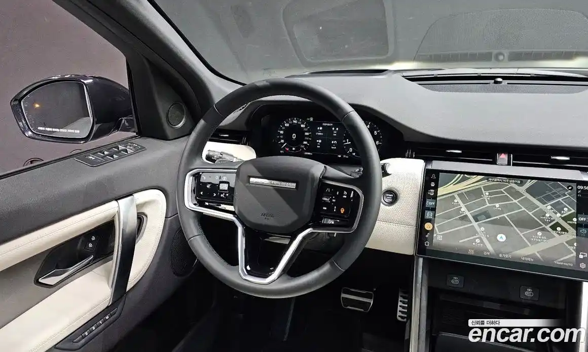 Land Rover Discovery Sport 2025 2.0 гидро в Москве № 1691899, фото 14