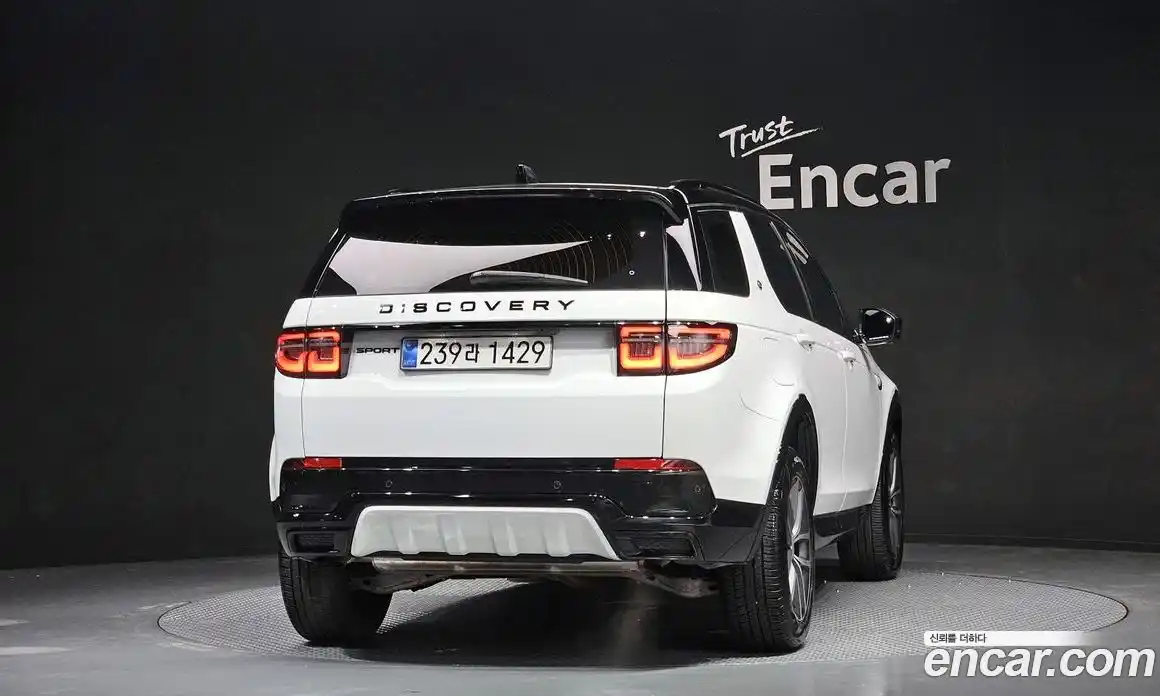 Land Rover Discovery Sport 2025 2.0 гидро в Москве № 1691899, фото 4