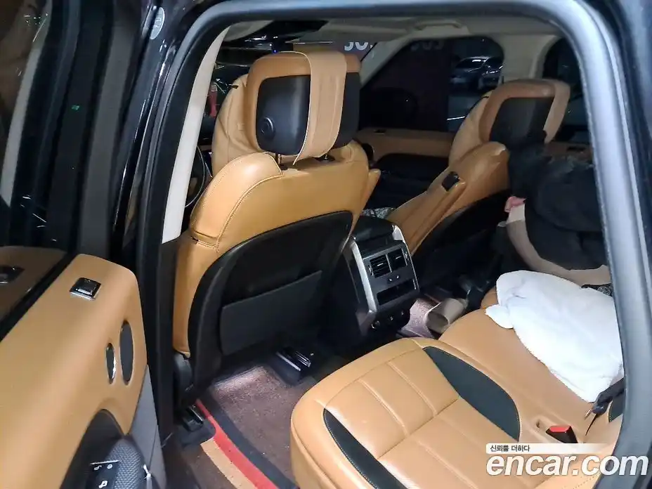 Land Rover Range-Rover Sport 2019 3.0 гидро в Москве № 1692045, фото 17
