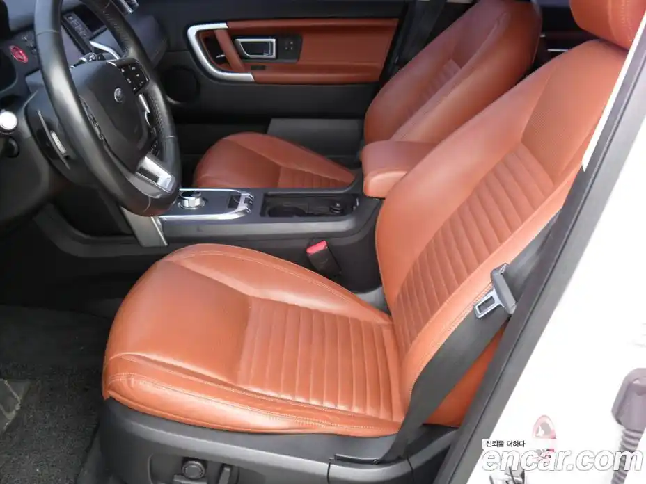 Land Rover Discovery Sport 2016 2.0 гидро в Москве № 1692052, фото 20