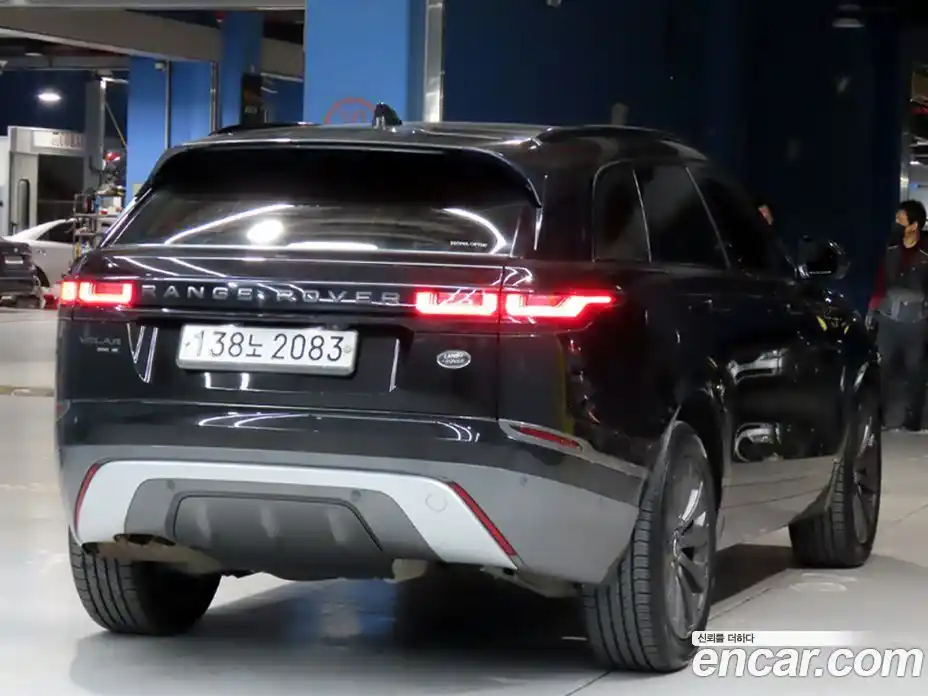 Land Rover Range-Rover Velar 2019 2.0 гидро в Москве № 1692111, фото 4