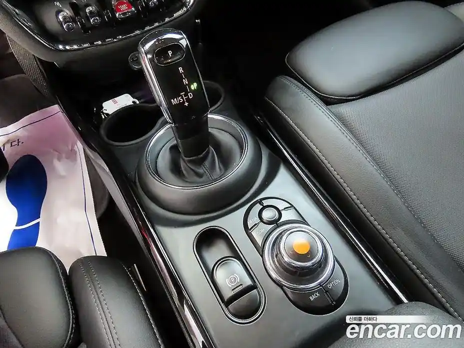 Mini Clubman 2019 1.5 гидро в Москве № 1692631, фото 9