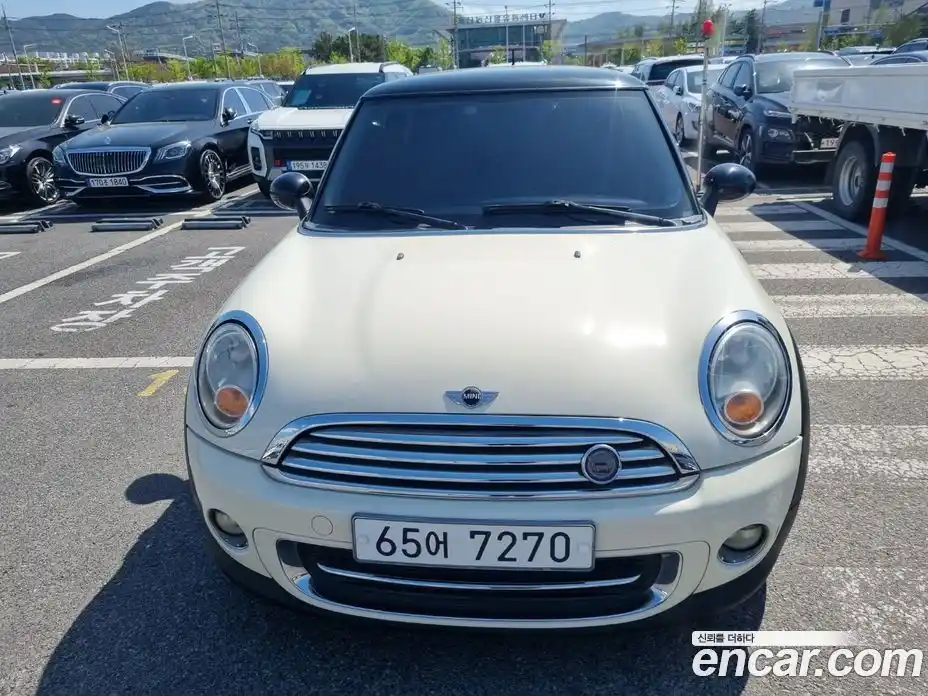 Mini Cooper 2010 1.6 гидро в Москве № 1692632, фото 3