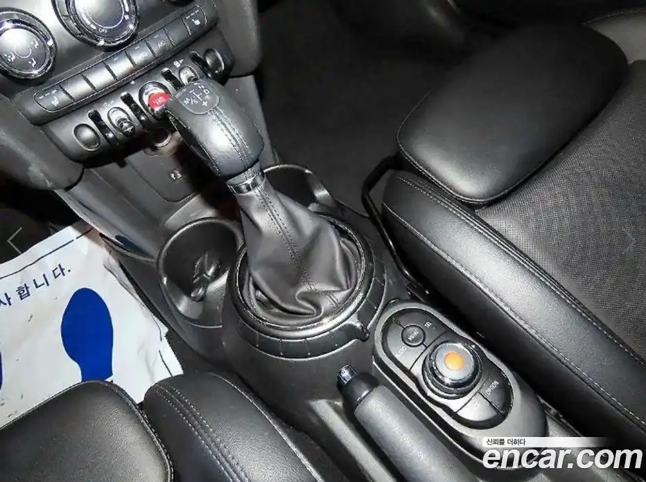 Mini Cooper 2015 1.5 гидро в Москве № 1692659, фото 12