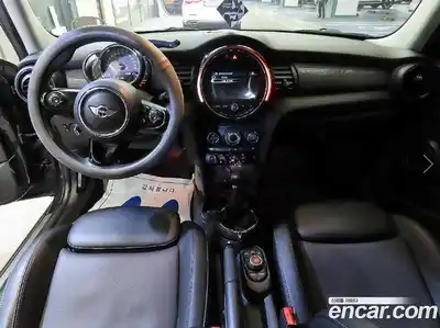 Mini Cooper 2015 1.5 гидро в Москве № 1692659, миниатюра 10