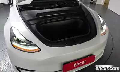 Tesla Model Y 2024 0.2 гидро в Москве № 1692704, миниатюра 5