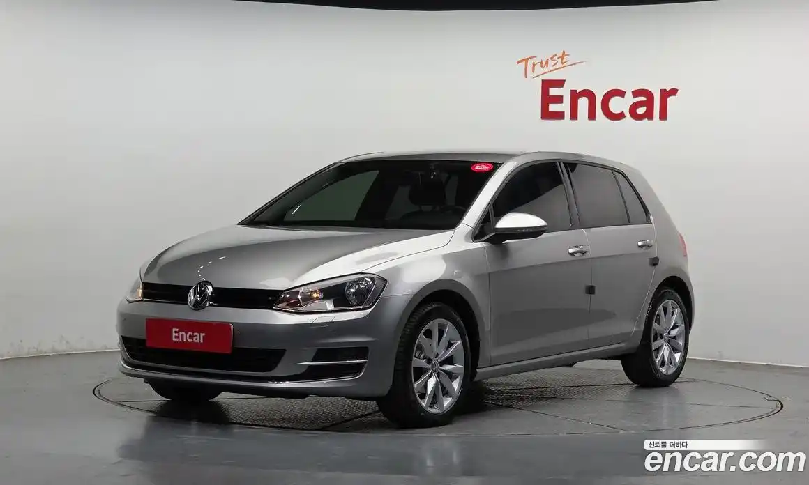 Volkswagen Golf 2015 1.6 гидро в Москве № 1693338, фото 1