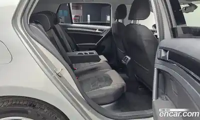 Volkswagen Golf 2015 1.6 гидро в Москве № 1693338, миниатюра 12