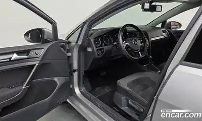 Volkswagen Golf 2015 1.6 гидро в Москве № 1693338, миниатюра 10