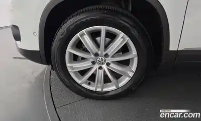 Volkswagen Tiguan 2016 2.0 гидро в Москве № 1693422, миниатюра 5
