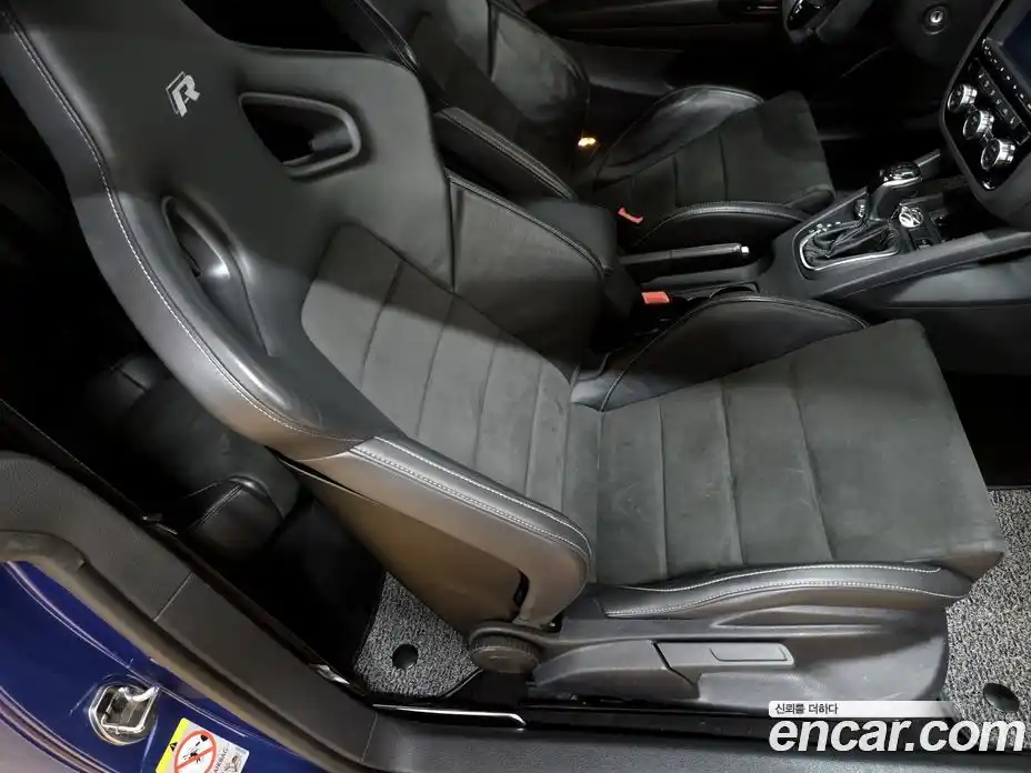 Volkswagen Scirocco 2013 2.0 гидро в Москве № 1693574, фото 15