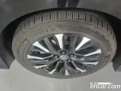Toyota Alphard 2024 2.5 гидро в Москве № 1695694, миниатюра 6