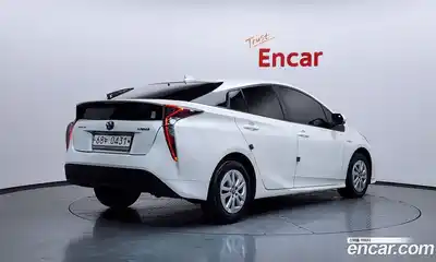 Toyota Prius 2016 1.8 гидро в Москве № 1695855, миниатюра 2