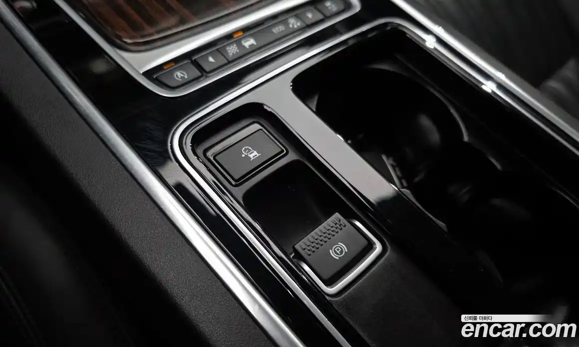 Jaguar XF 2016 2.0 гидро в Москве № 1698816, фото 18