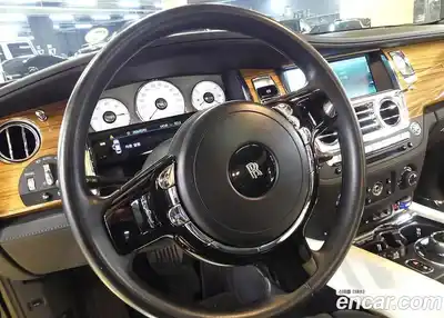 Rolls-Royce Ghost 2016 6.6 гидро в Москве № 1700028, миниатюра 12