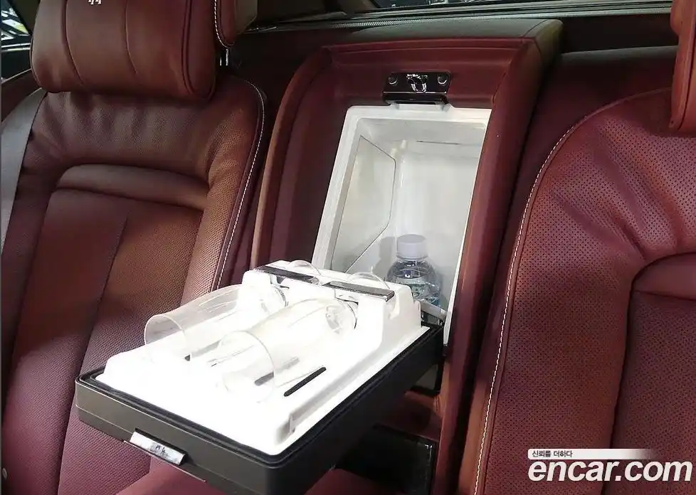 Rolls-Royce Cullinan 2023 6.7 гидро в Москве № 1700038, фото 18