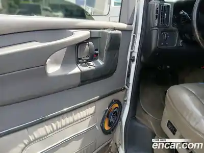 Chevrolet Express Van 2004 5.3 гидро в Москве № 1700302, миниатюра 10