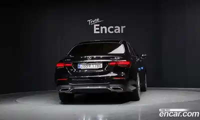 Mercedes-Benz E-Class 2021 2.0 гидро, миниатюра 4