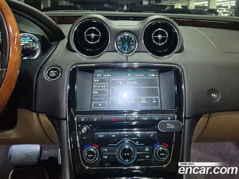 Jaguar XJ 2014 3.0 гидро в Москве № 305208, фото 7