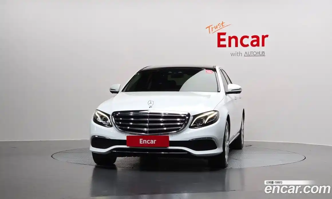 Mercedes-Benz E-Class 2017 2.0 гидро в Москве № 822954, фото 3