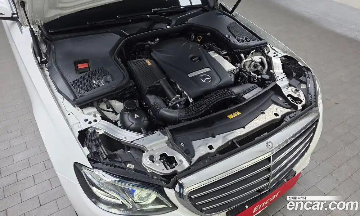 Mercedes-Benz E-Class 2017 2.0 гидро в Москве № 822954, фото 6