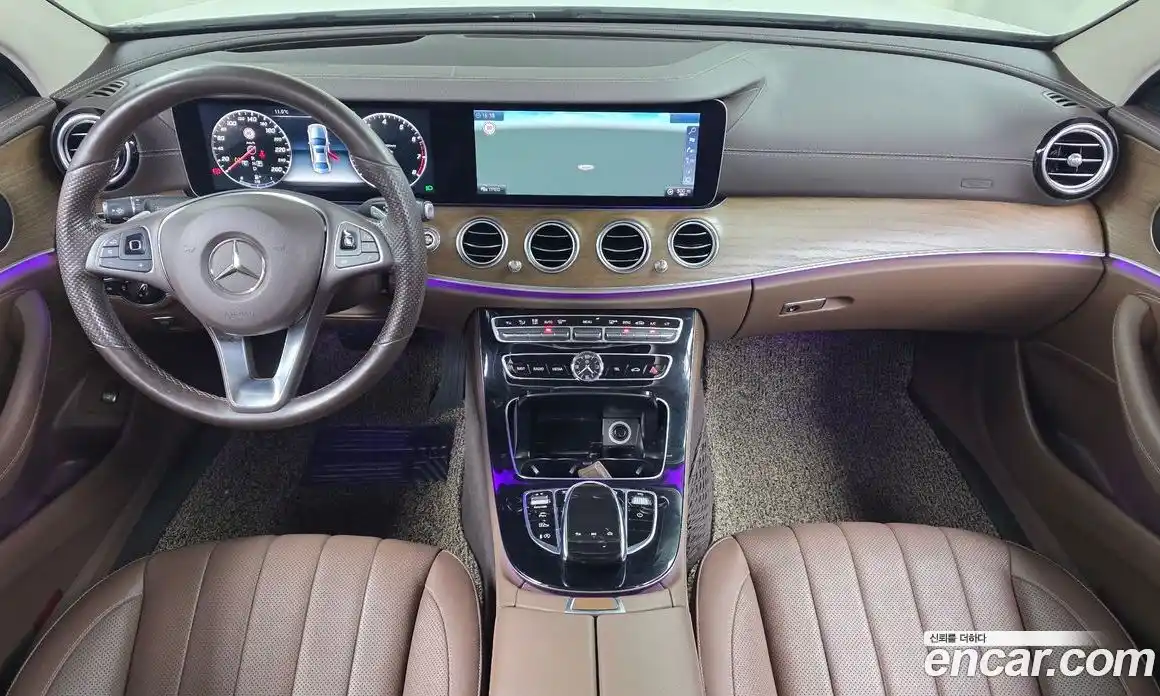 Mercedes-Benz E-Class 2017 2.0 гидро в Москве № 822954, фото 7