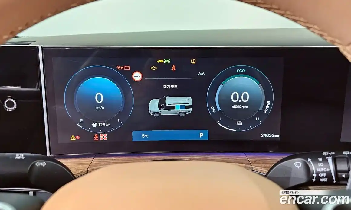 Hyundai Santa Fe 2024 1.6 гидро в Москве № 109306, фото 8