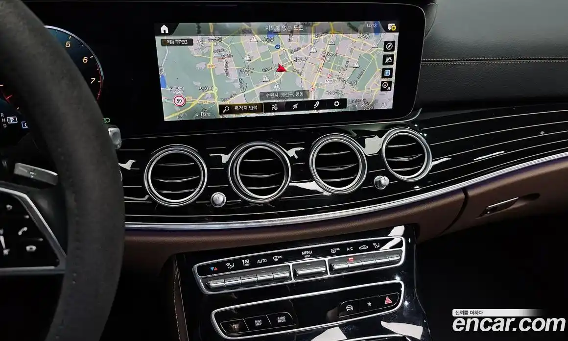 Mercedes-Benz E-Class 2021 3.0 гидро в Москве № 1132040, фото 14