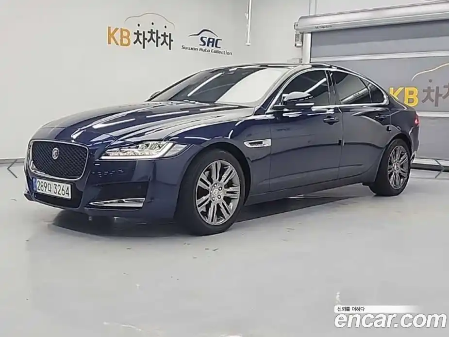 Jaguar XF 2017 2.0 гидро в Москве № 1423073, фото 3