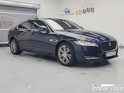 Jaguar XF 2017 2.0 гидро в Москве № 1423073, миниатюра 4
