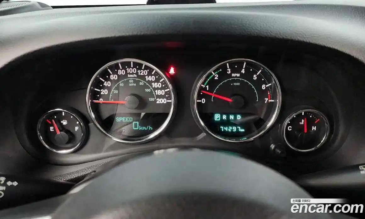 Jeep Wrangler 2017 3.6 гидро в Москве № 145599, фото 8