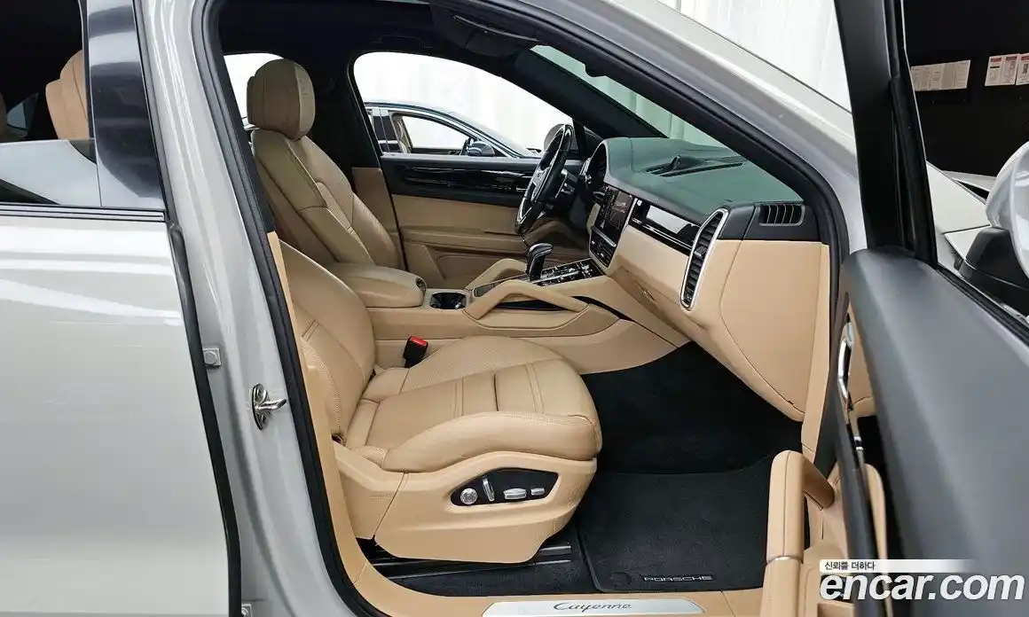 Porsche Cayenne 2021 3.0 гидро в Москве № 165496, фото 11