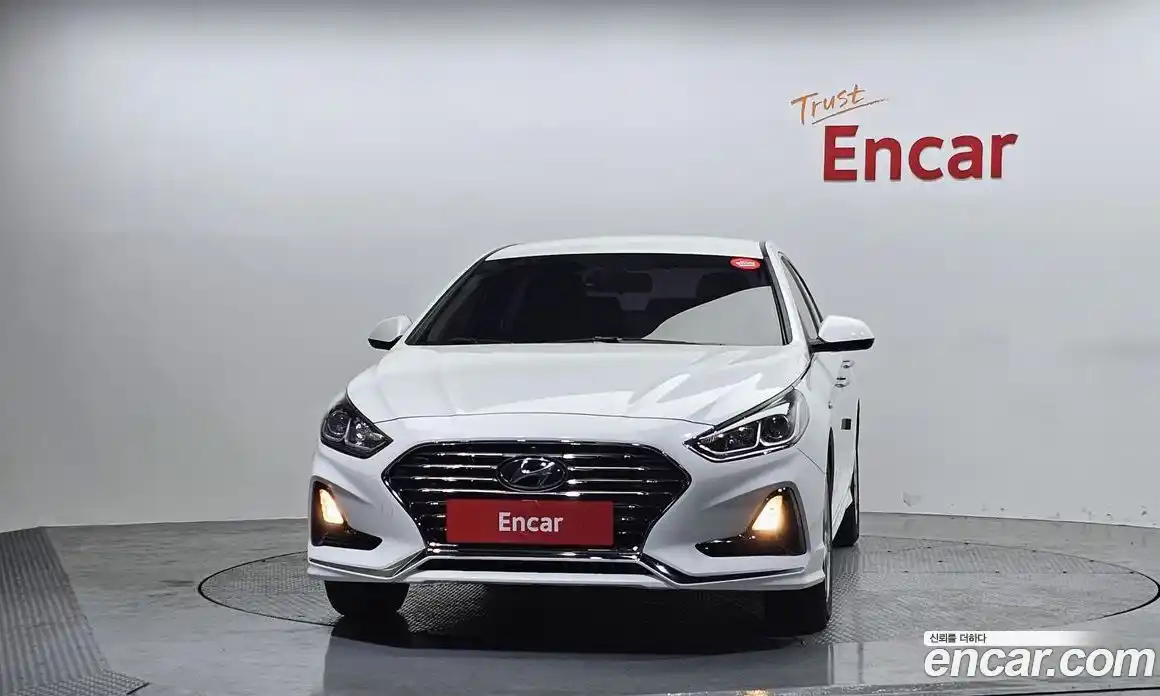 Hyundai Sonata 2019 2.0 гидро в Москве № 1683933, фото 3