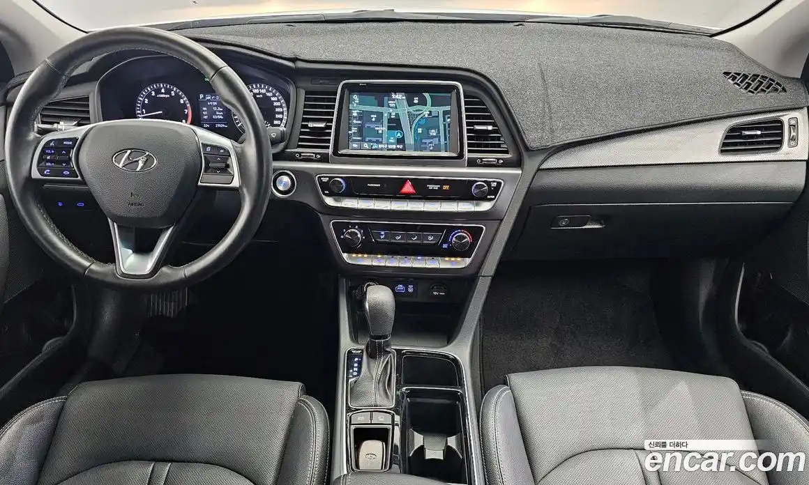 Hyundai Sonata 2019 2.0 гидро в Москве № 1683933, фото 7