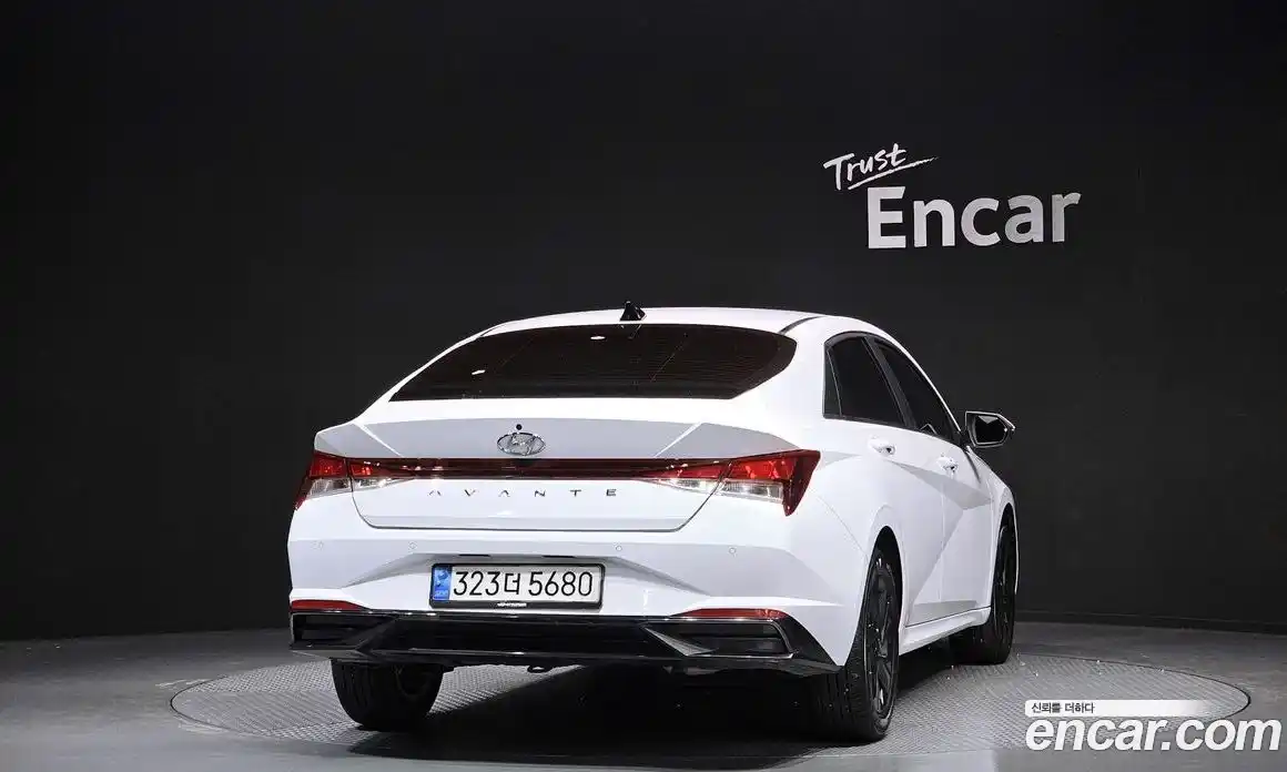 Hyundai Avante 2023 1.6 гидро в Москве № 1684009, фото 4