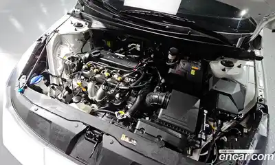 Hyundai Avante 2023 1.6 гидро в Москве № 1684009, миниатюра 6