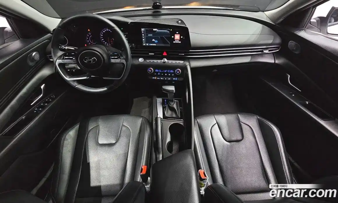 Hyundai Avante 2023 1.6 гидро в Москве № 1684009, фото 7