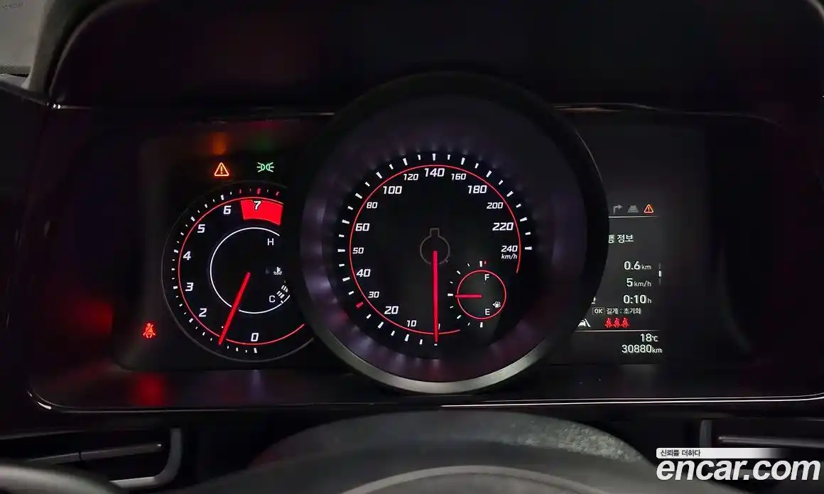 Hyundai Avante 2023 1.6 гидро в Москве № 1684009, фото 8