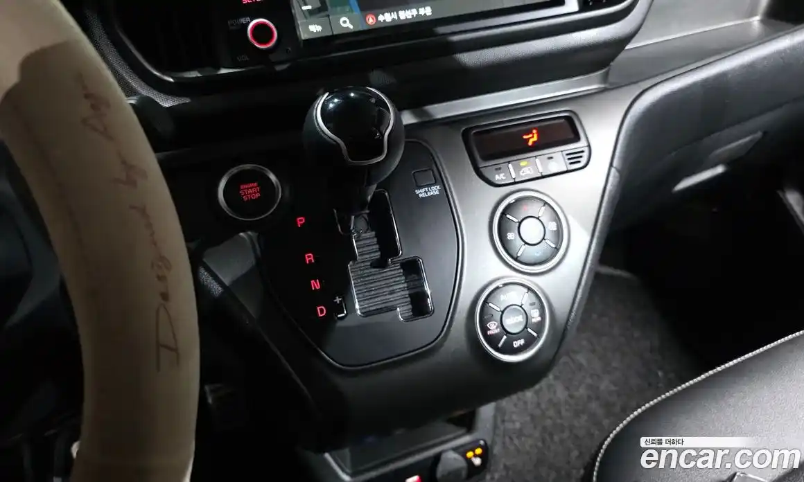 Kia Ray 2023 1.0 гидро в Москве № 1684985, фото 9