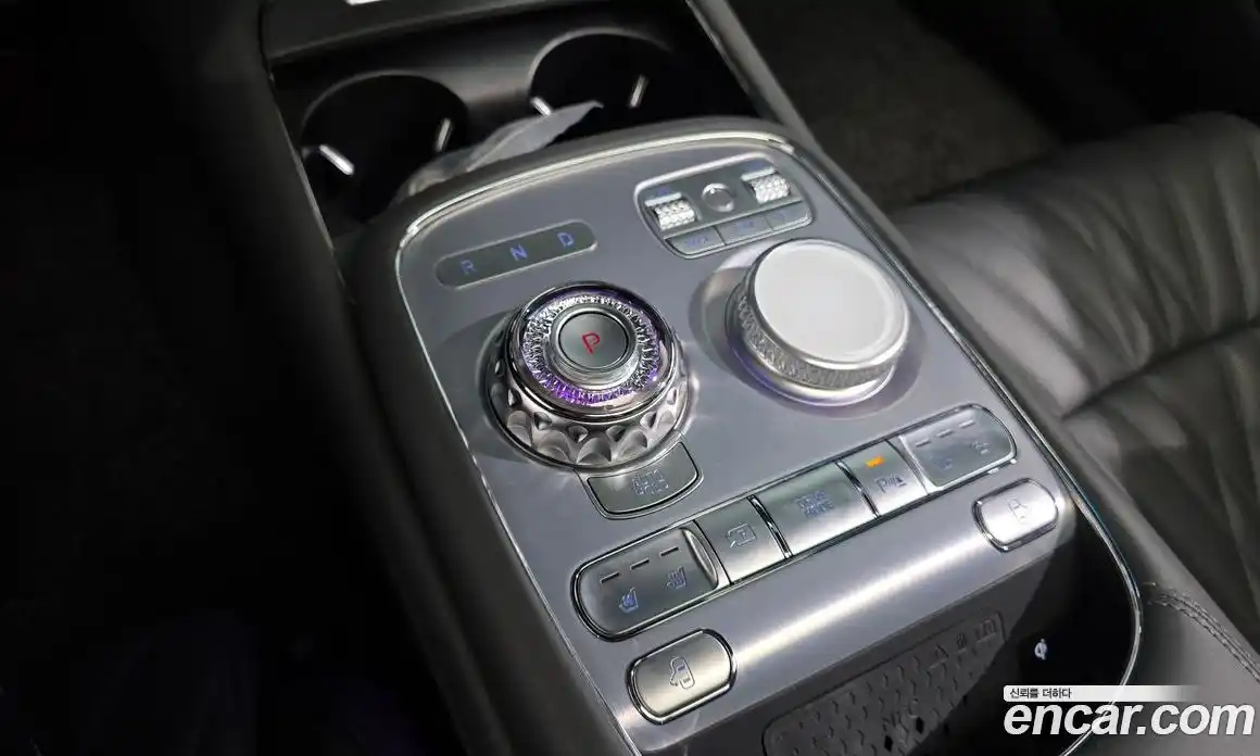 Genesis G90 2023 3.5 гидро в Москве № 1685470, фото 9