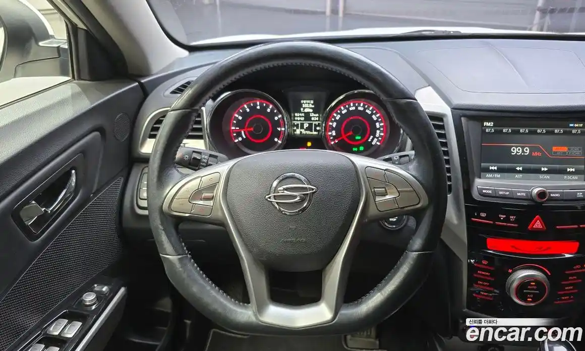 SsangYong TIBOLI 2016 1.6 гидро в Москве № 1685995, фото 12