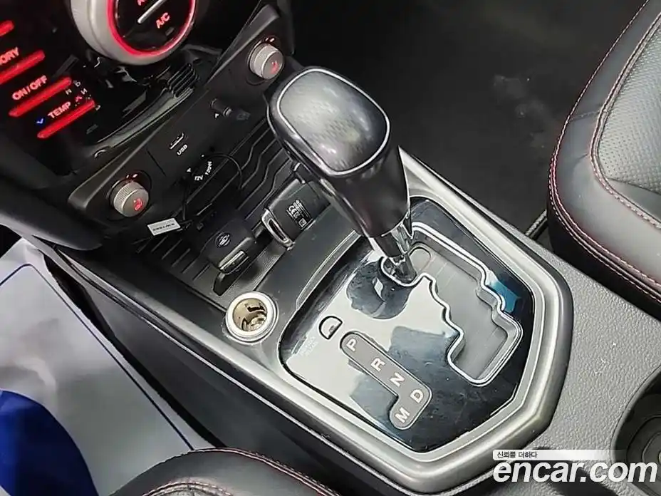SsangYong TIBOLI 2016 1.6 гидро в Москве № 1686511, фото 8