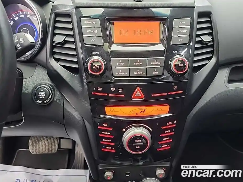 SsangYong TIBOLI 2016 1.6 гидро в Москве № 1686511, фото 10