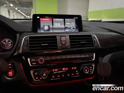BMW M3 2018 3.0 механика в Москве № 1687008, миниатюра 11