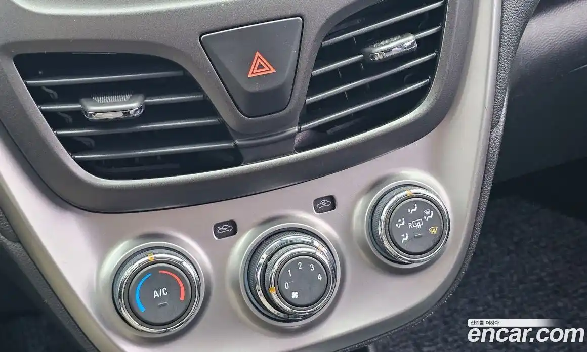 Chevrolet Spark 2018 1.0 гидро в Москве № 1687936, фото 20
