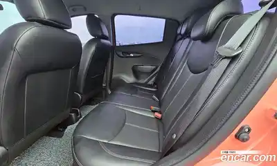 Chevrolet Spark 2018 1.0 гидро в Москве № 1687936, миниатюра 10